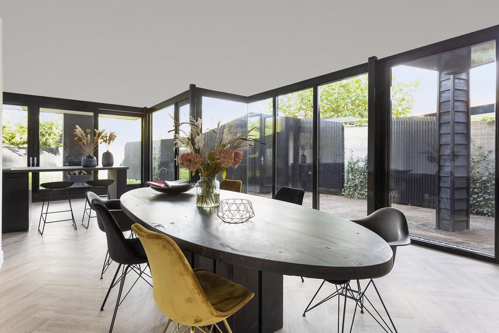 Gerenoveerde eetkamer